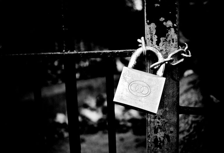 black & white CC0 gritty High-Resolution lock Stock free photo CC0