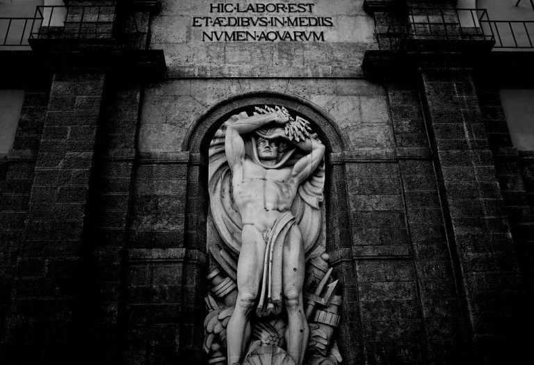 black & white CC0 gritty High-Resolution moody statue Stock free photo CC0