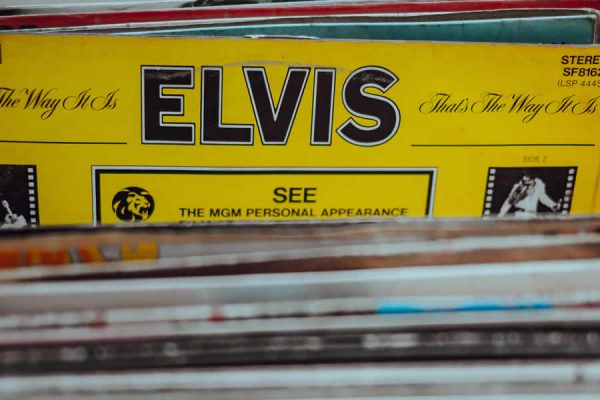 elvis-album-600x400.jpg