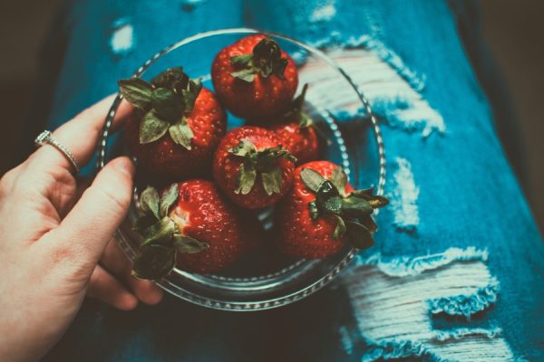 Bowl CC0 clear food Fruit Healthy High-Resolution Plate Stock Strawberries free photo CC0