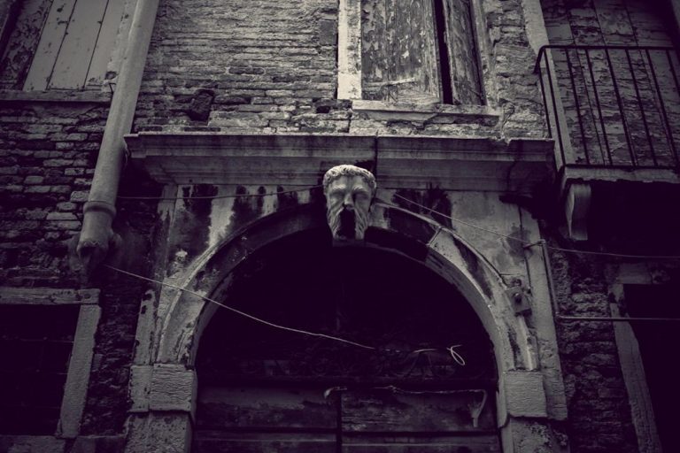 CC0 Doorway Gargoyle High-Resolution Stock Venice free photo CC0