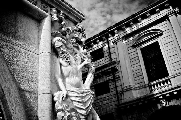 architecture black building CC0 city Dramatic High-Resolution Italian Italy statue Stock Venice white free photo CC0