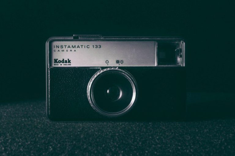 camera Device Image Lens Old Photo photographer Photography Pic Picture Portrait Shot Snap-Shoot Snapshot technology viewer vintage free photo CC0