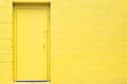 picography-yellow-door-wall