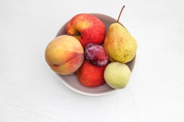 above Apple Bowl Clean diet edible Fruit Harvest Healthy Isolated Kitchen minimal Natural nutrition Organic peach pear raw table Top View free photo CC0