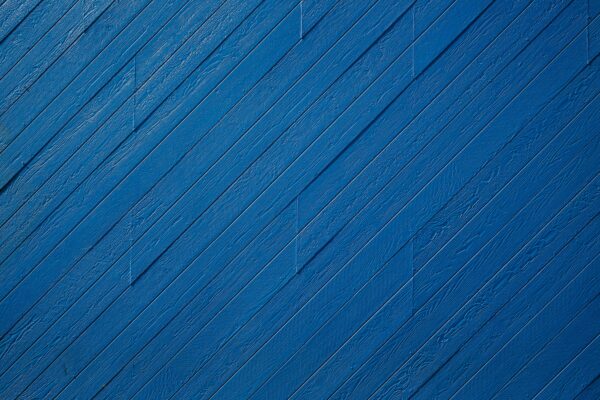 picography-texture-of-wood-cladding-painted-blue-600x400.jpg