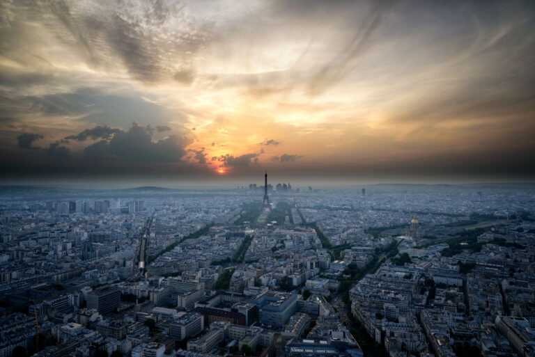 Aerial Buildings business busy Cityscape clouds Cloudy Dusk horizon infrastructure paris Scenic sky skyline sunset Tourism travel View Wallpaper free photo CC0