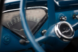 picography-old-truck-speedometer